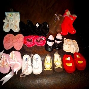 14 pairs of NB shoes